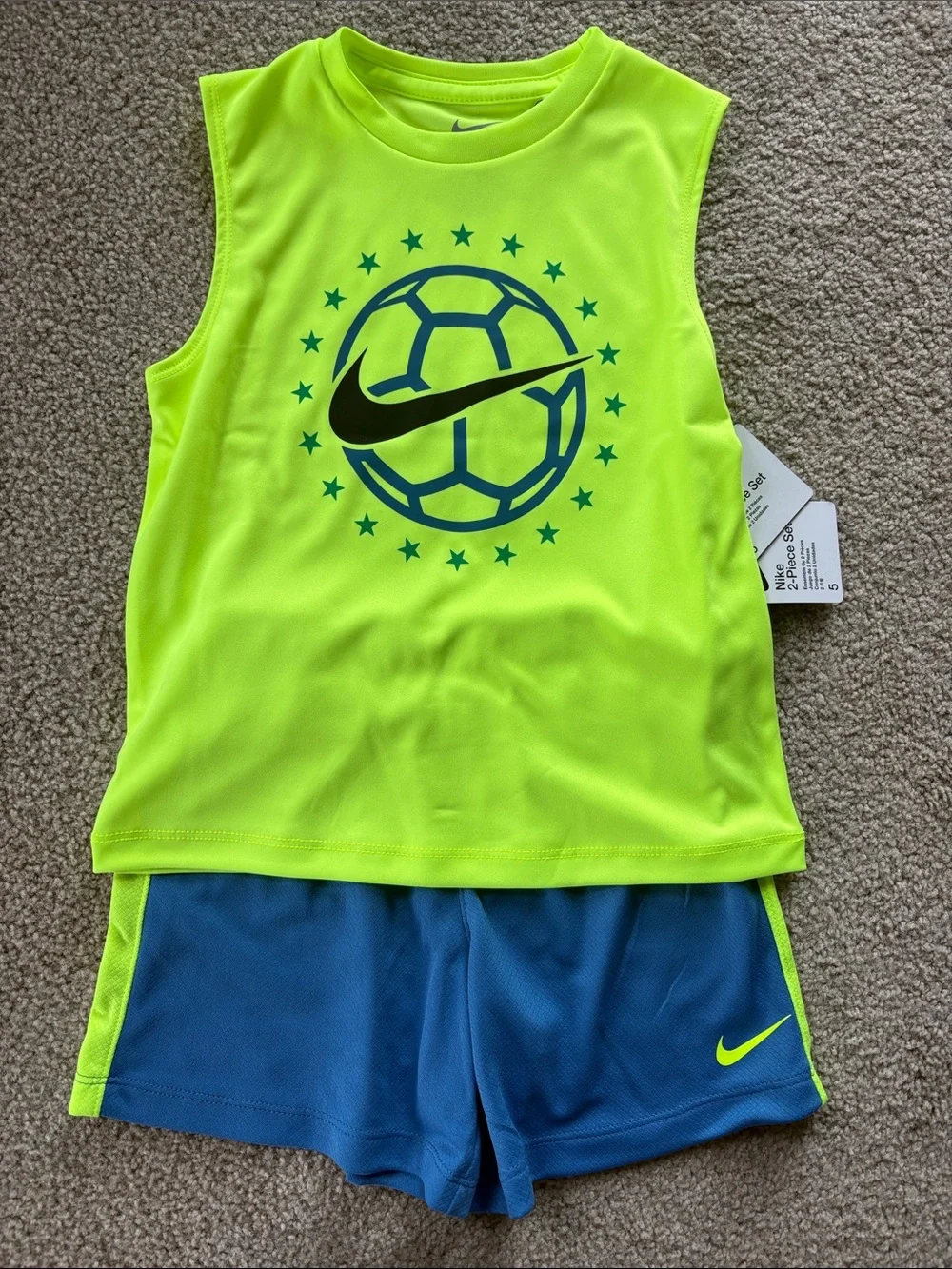 Nike Kids Boys sleeveless tank shorts set size 5 NWT - Picture 1 of 2